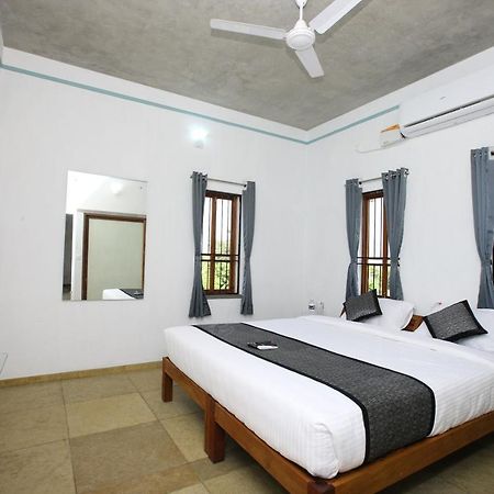 Hotel Du Palais - Auroville Beach 蓬蒂切里 外观 照片