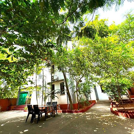Hotel Du Palais - Auroville Beach 蓬蒂切里 外观 照片