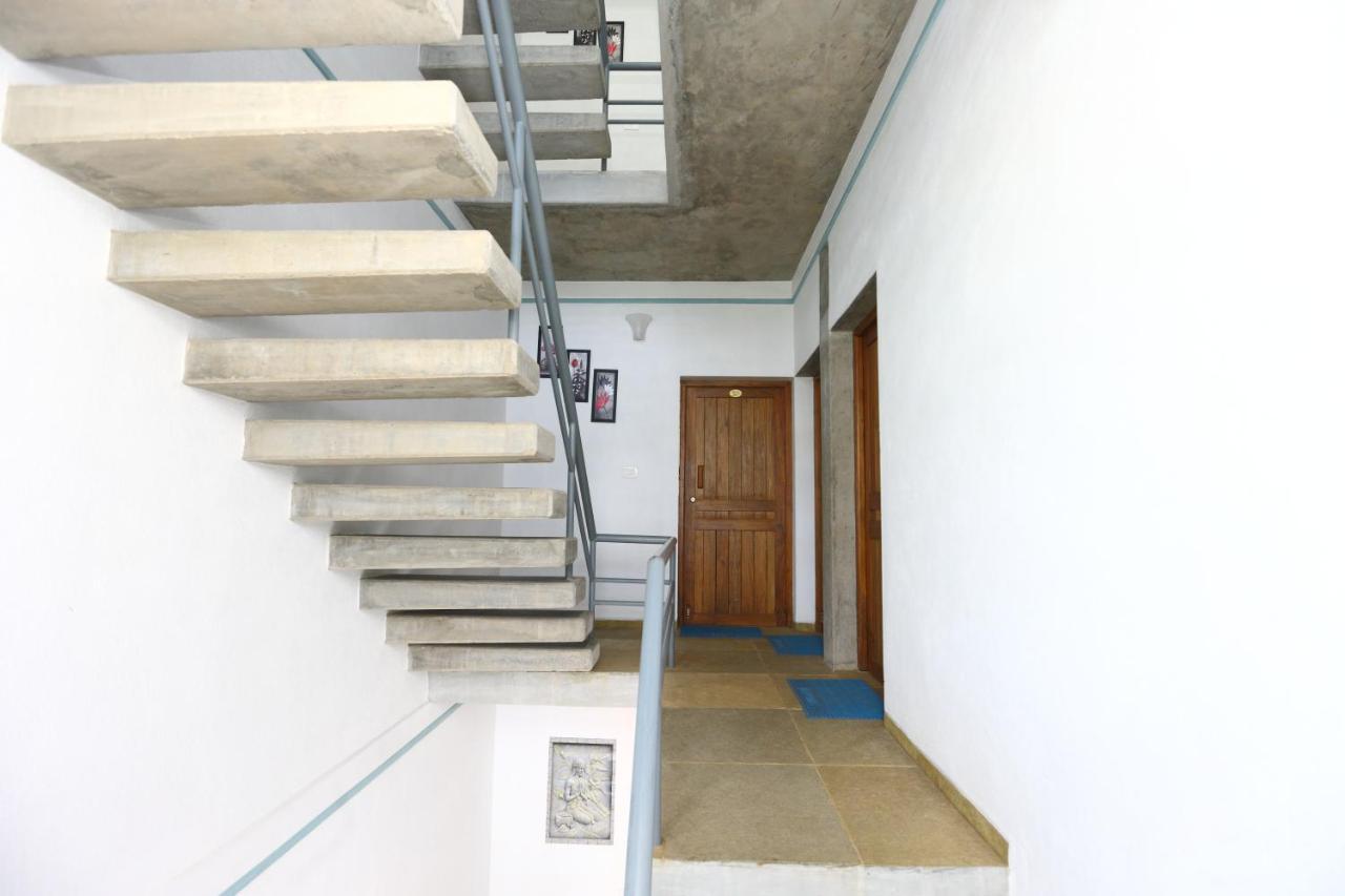 Hotel Du Palais - Auroville Beach 蓬蒂切里 外观 照片